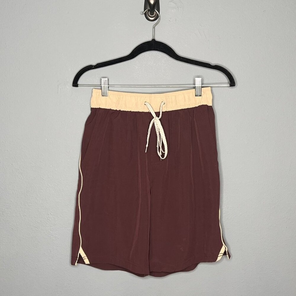 LEGEND |  Training Short